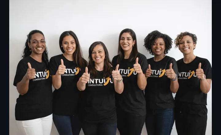 Mês da Mulher nas empresas: por que março ainda importa e o que fazer na prática